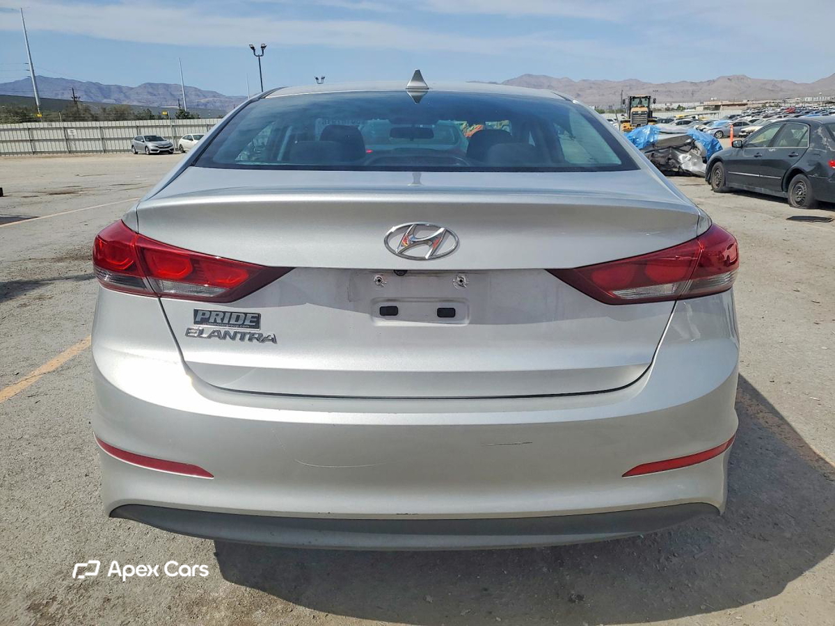 Hyundai Elantra 2018