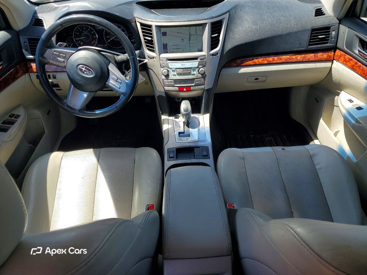 Subaru Outback 2011