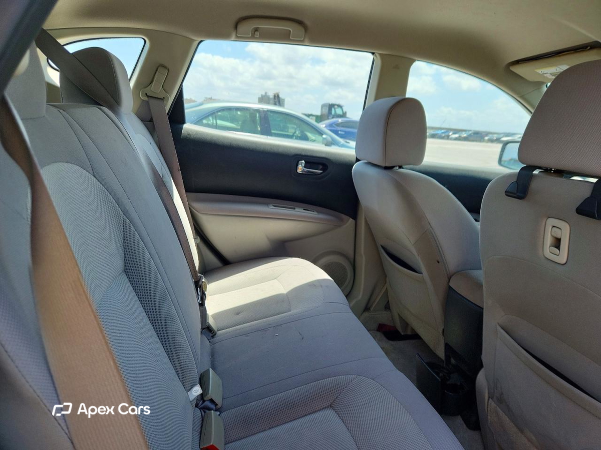 Nissan Rogue 2012