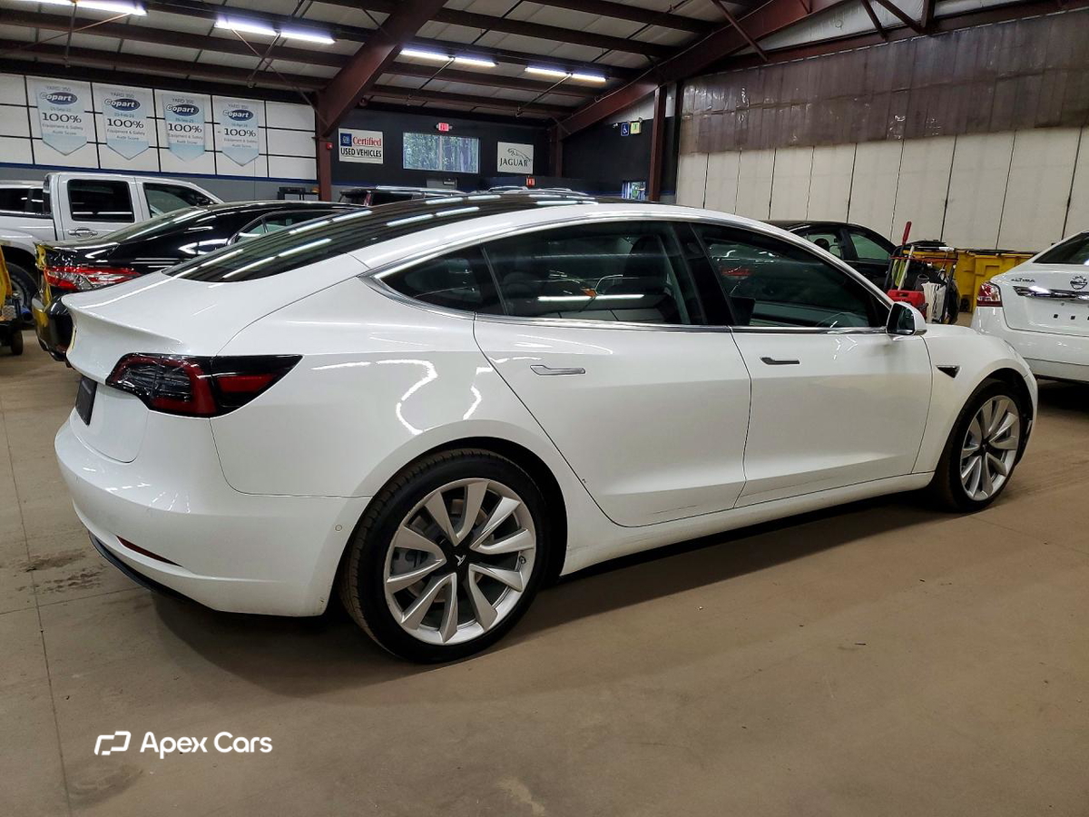 Tesla Model 3 2019