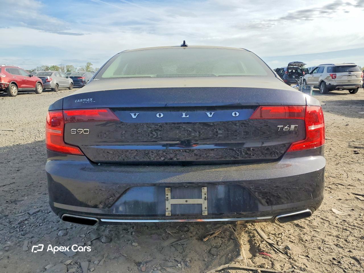 Volvo S90 2017