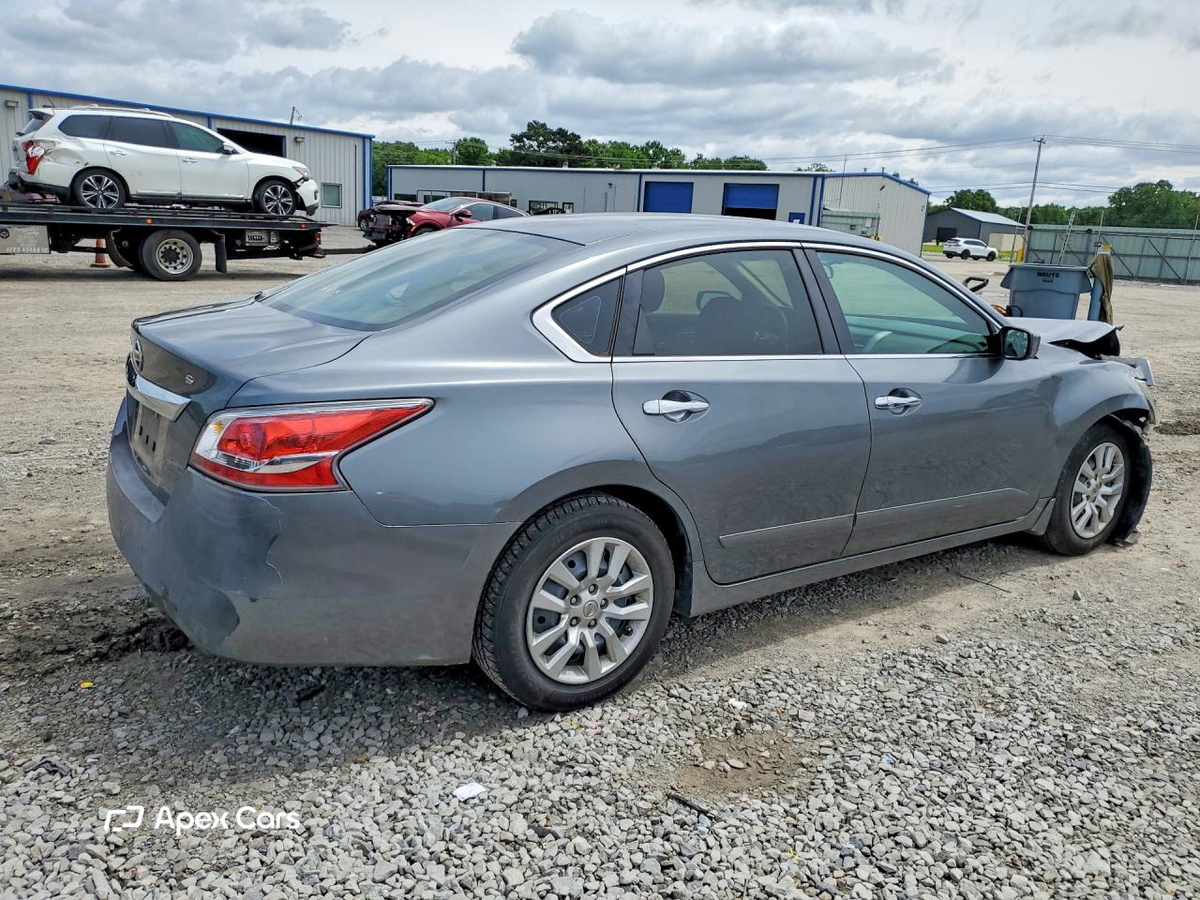 Nissan Altima 2015