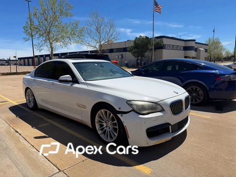 BMW Series 7 2015 - Zdjęcie 1 z 14