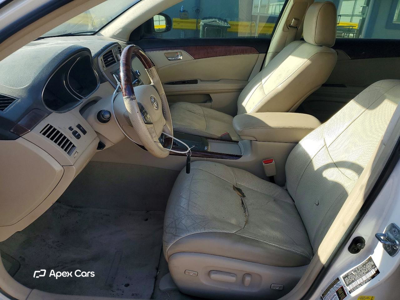 Toyota Avalon 2012