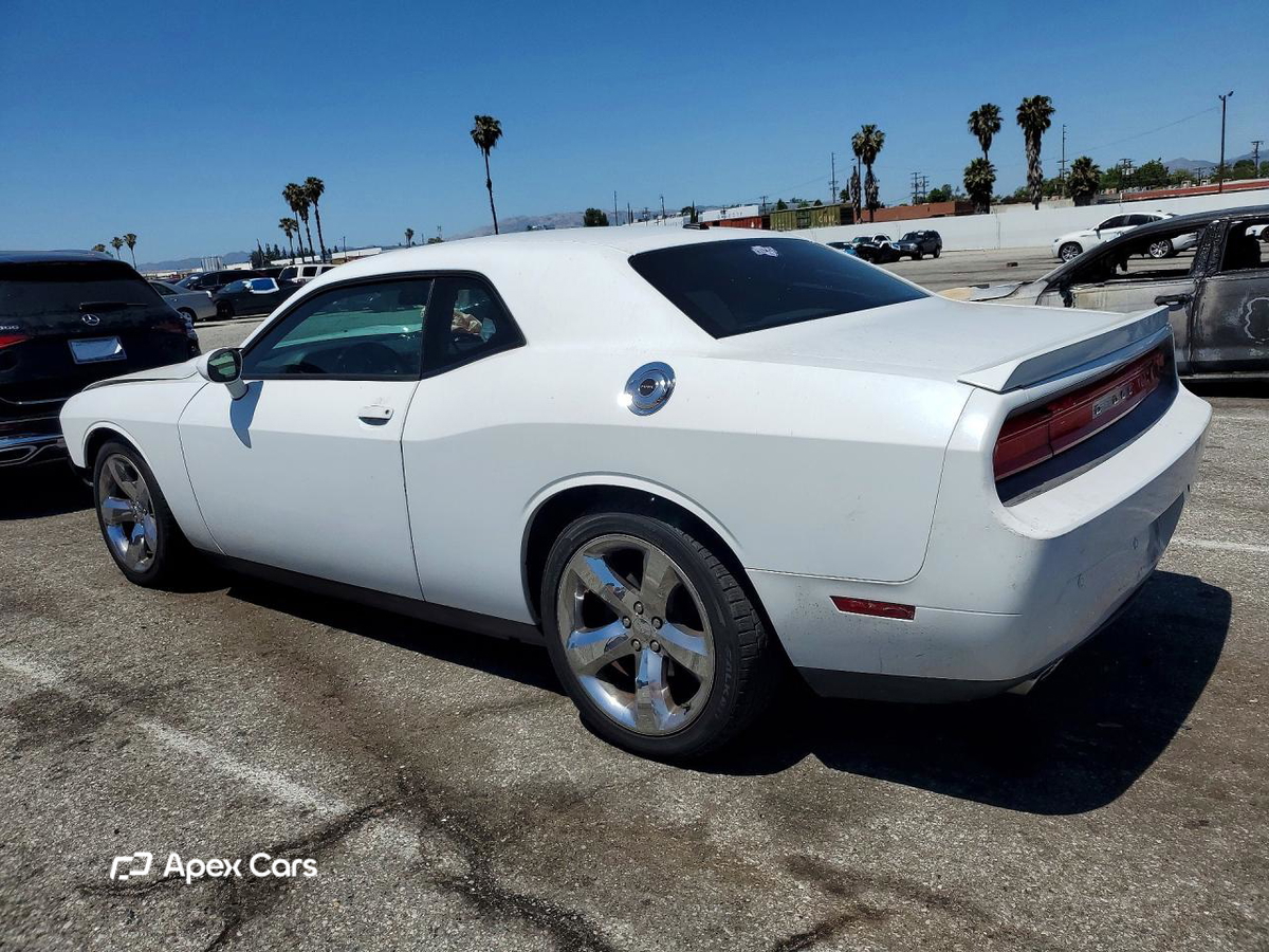 Dodge Challenger 2013