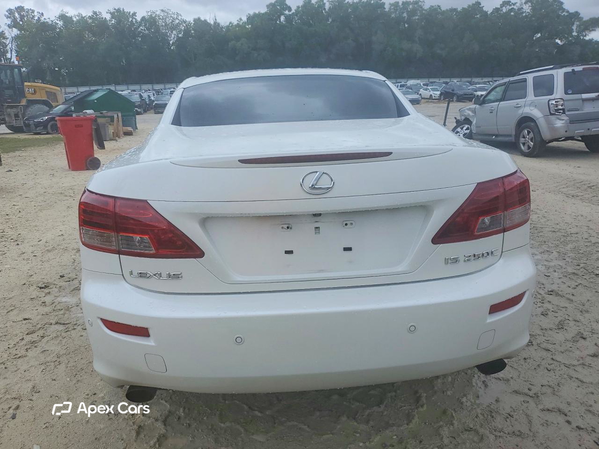 Lexus IS 2010