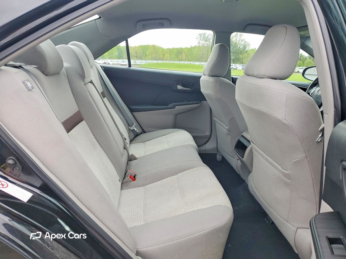 Toyota Camry 2012