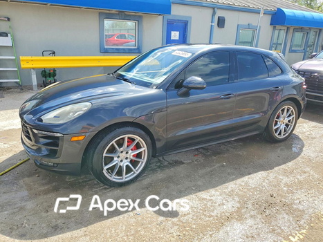 Porsche Macan 2017 - Image 1 of 12
