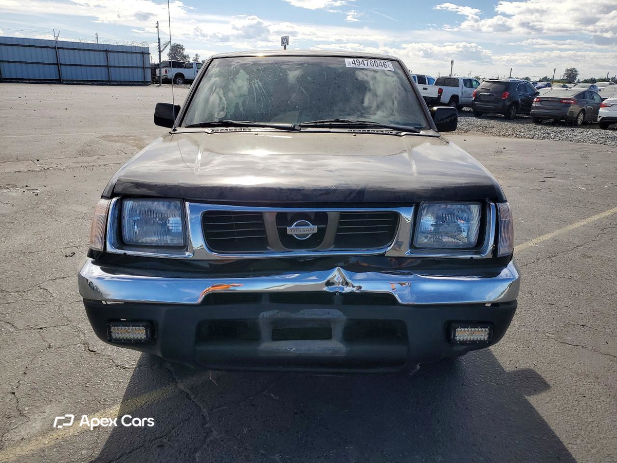 Nissan Navara (Frontier) 2000