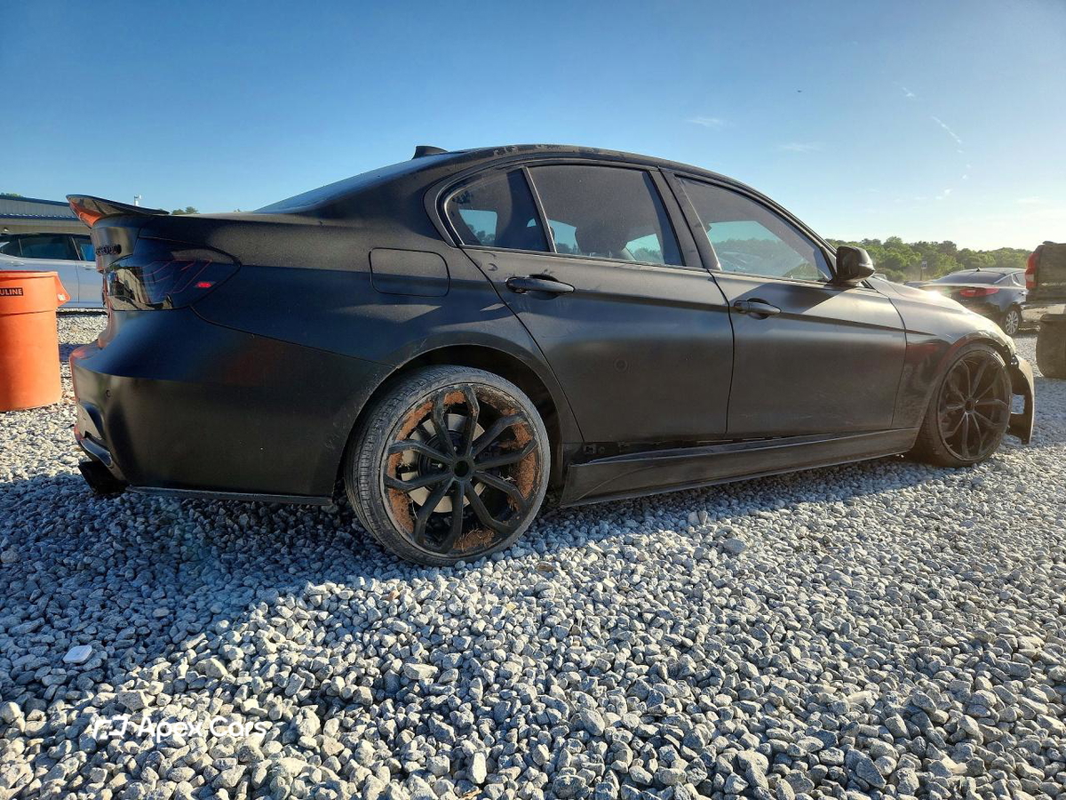 BMW Series 3 2016