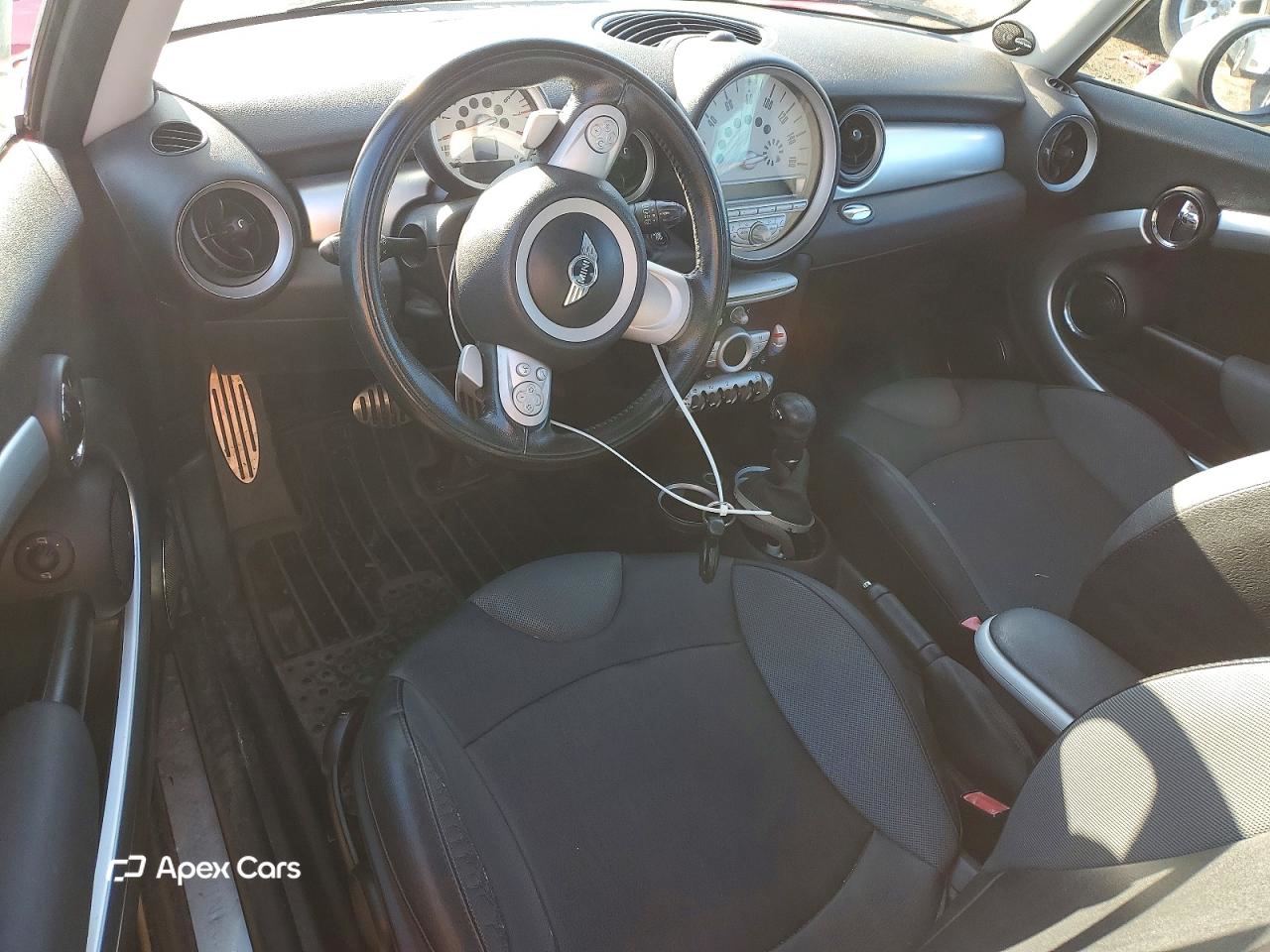 MINI Cooper 2010