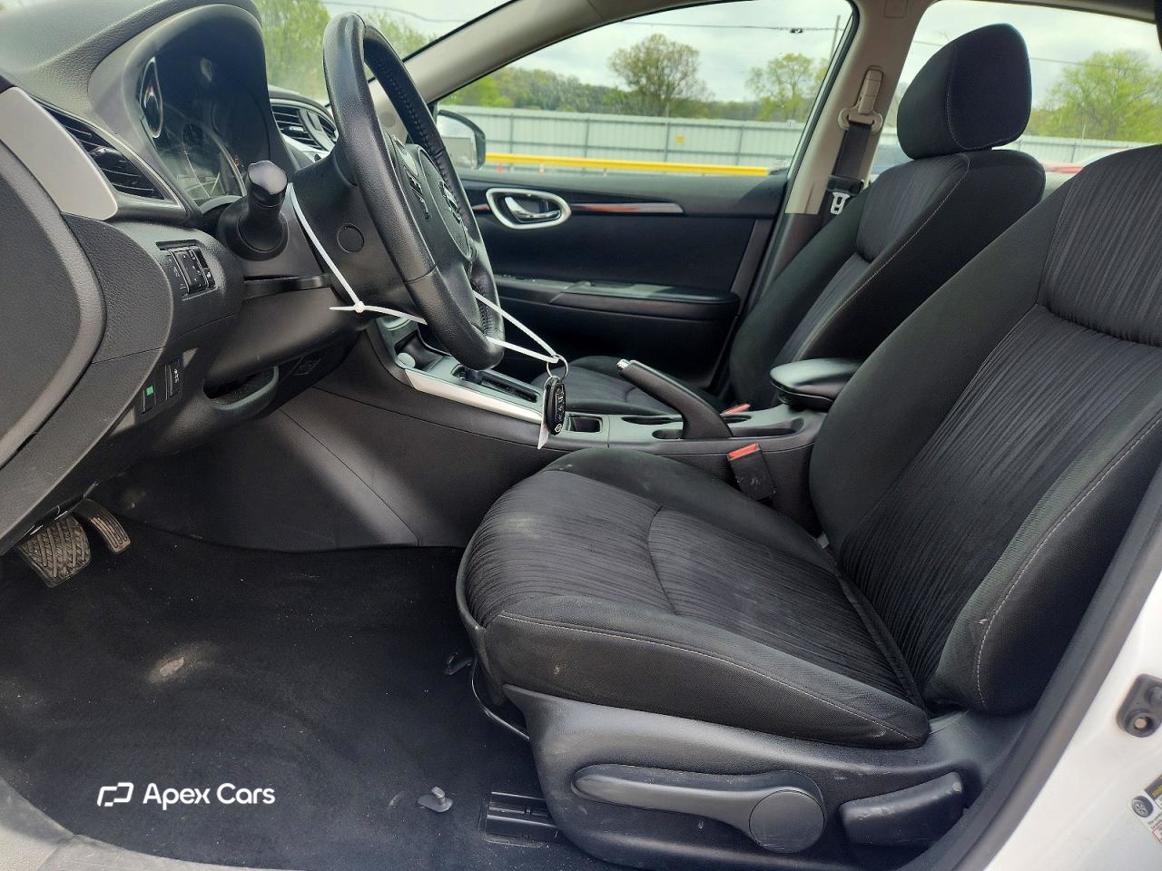 Nissan Sentra 2019