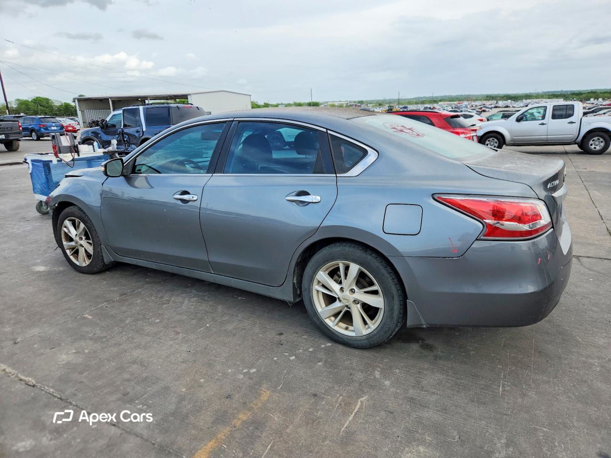 Nissan Altima 2015