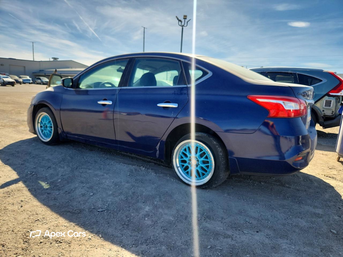 Nissan Sentra 2016