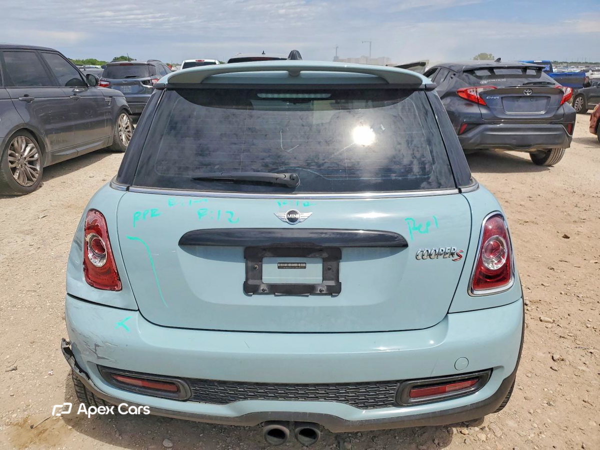MINI Cooper 2013