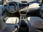 Toyota Sienna 2012