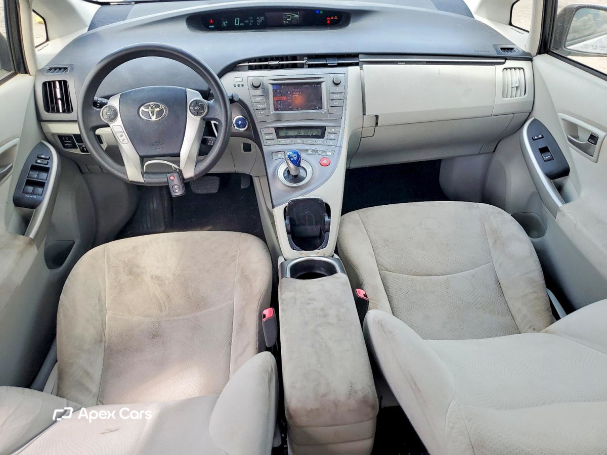 Toyota Prius 2012