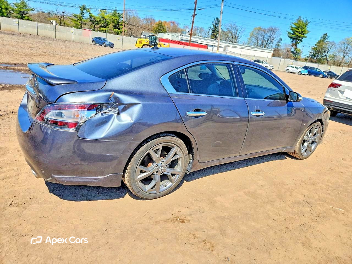 Nissan Maxima 2013