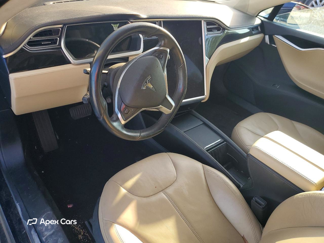 Tesla Model S 2014