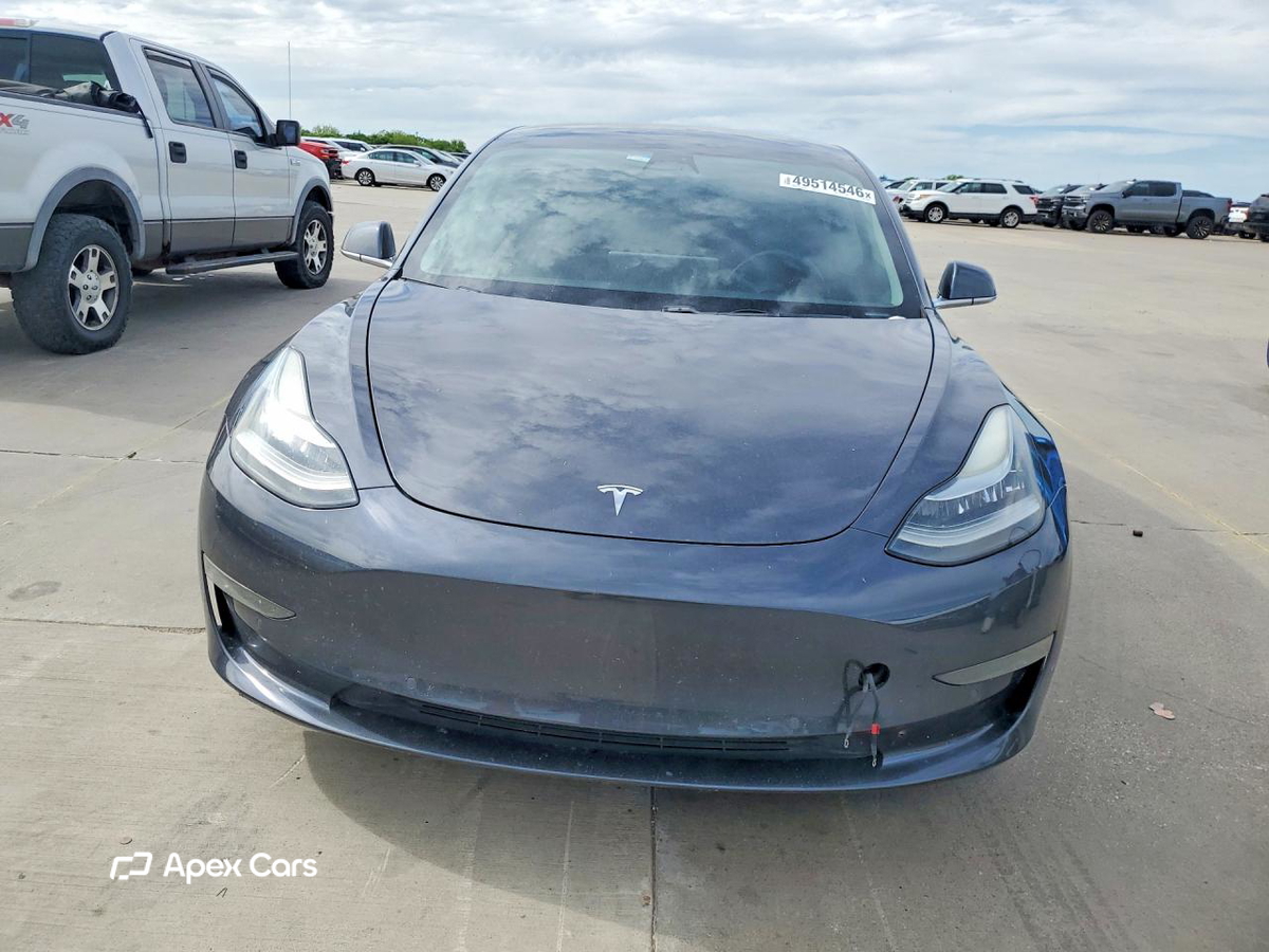 Tesla Model 3 2018