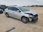 Nissan Sentra 2016