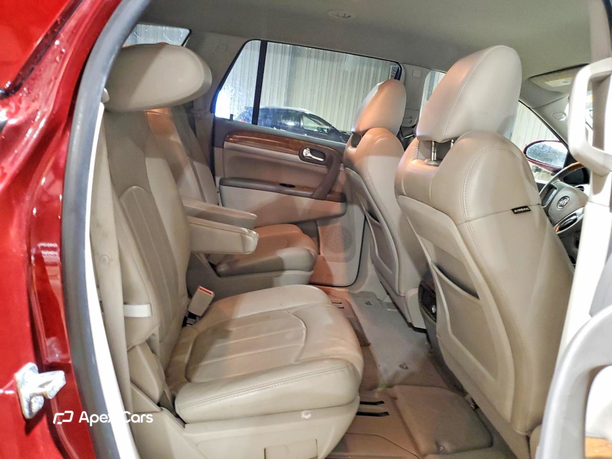 Buick Enclave 2011