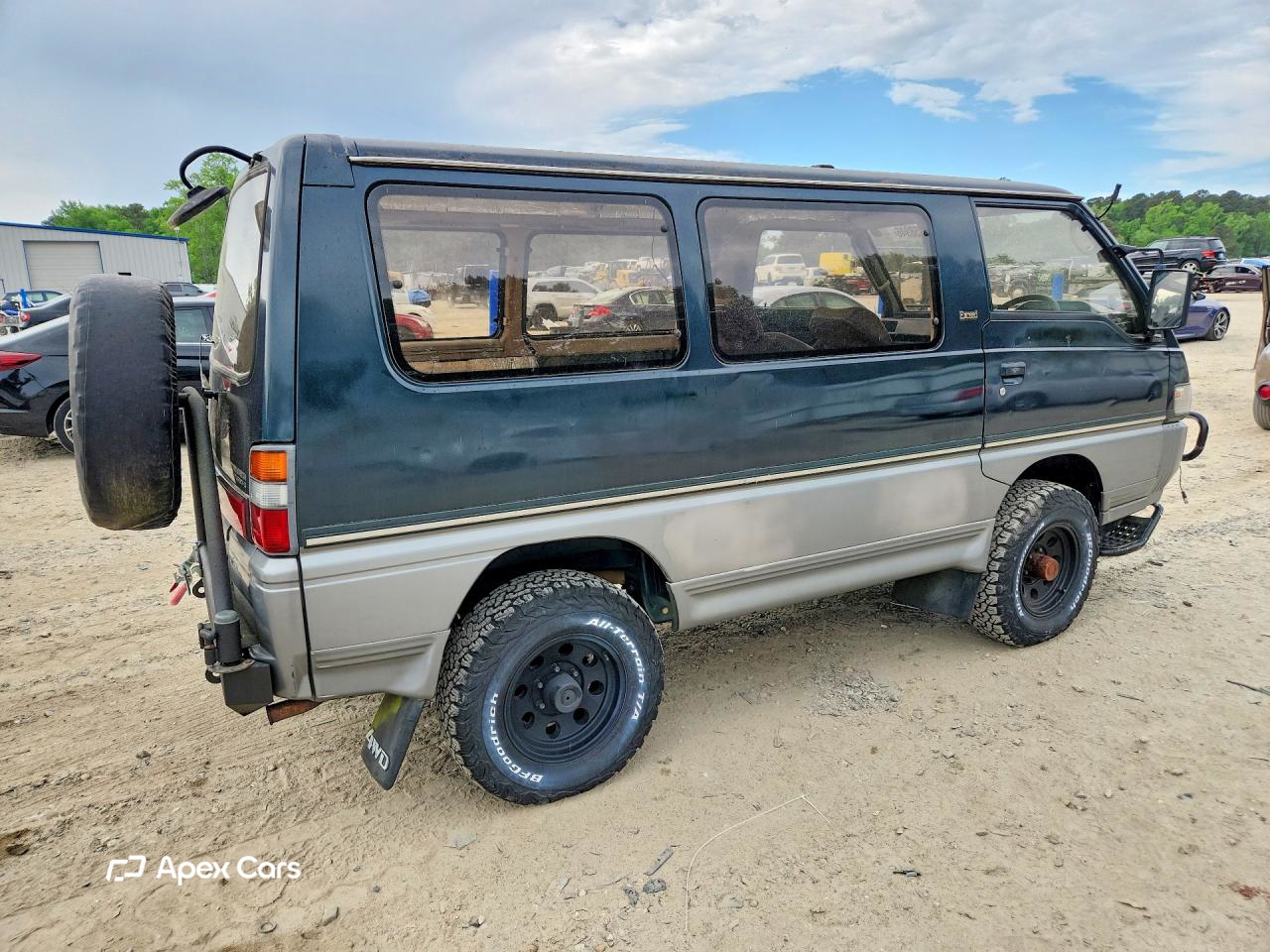 Mitsubishi  1992