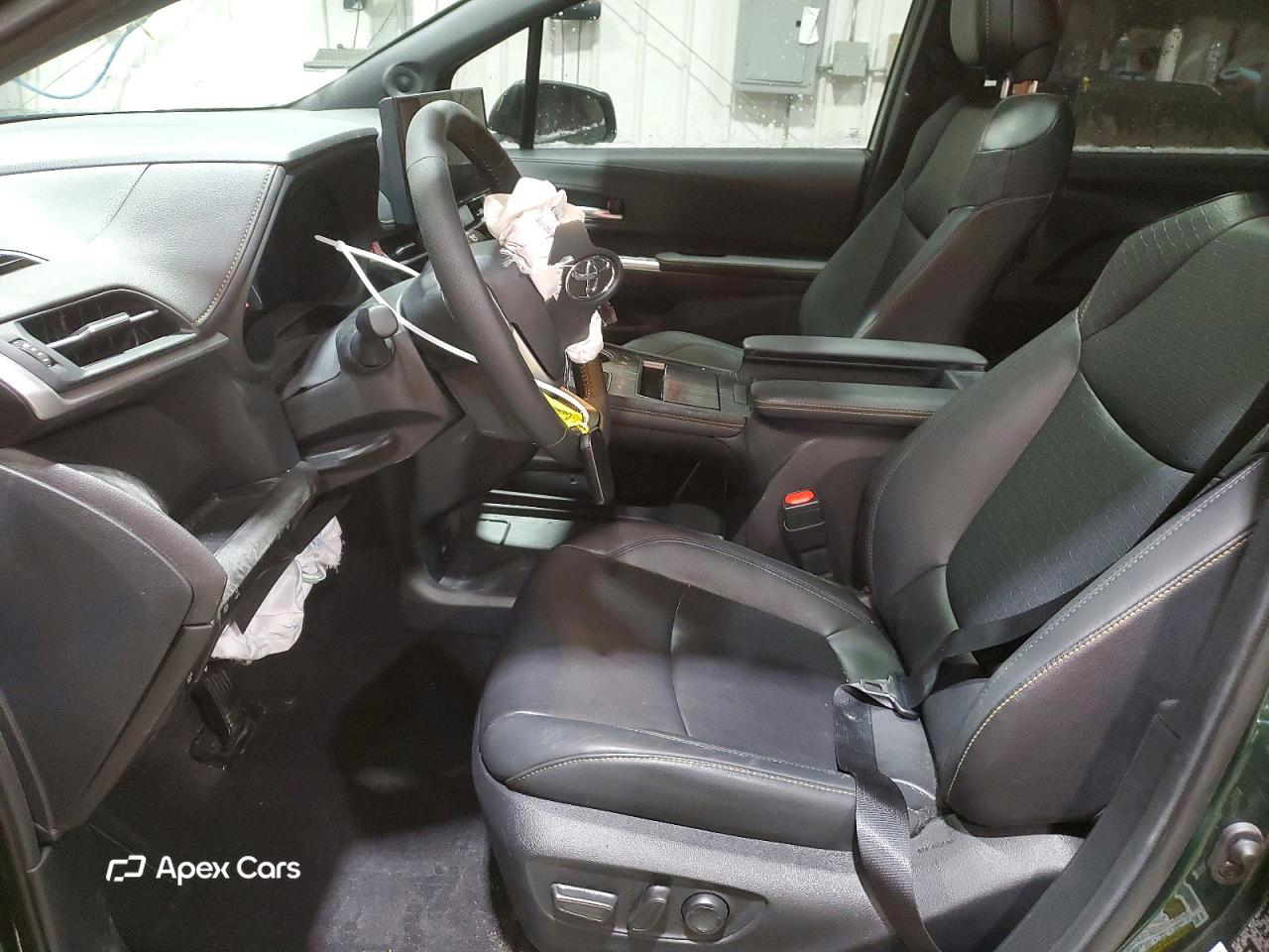 Toyota Sienna 2025
