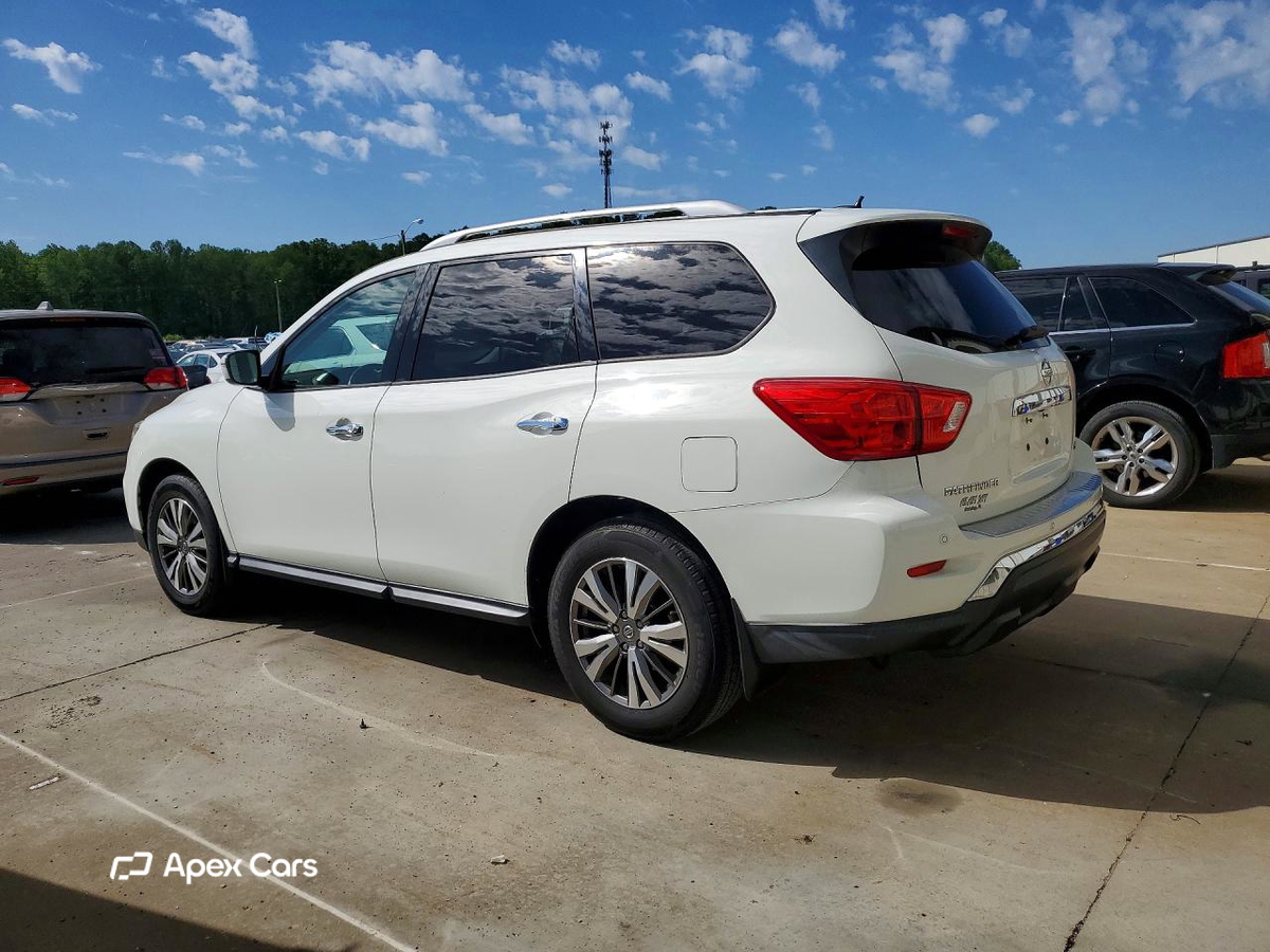 Nissan Pathfinder 2018