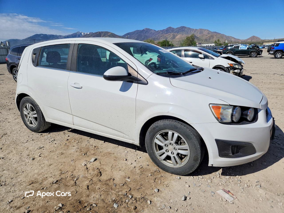 Chevrolet Sonic 2016