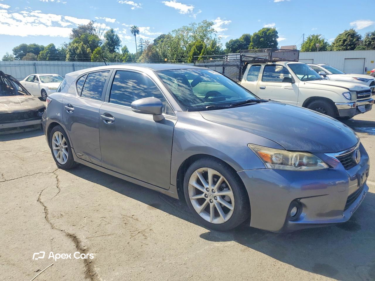 Lexus CT 2012