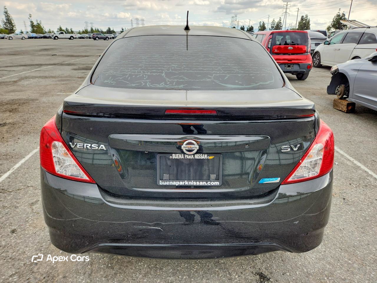 Nissan Versa 2015