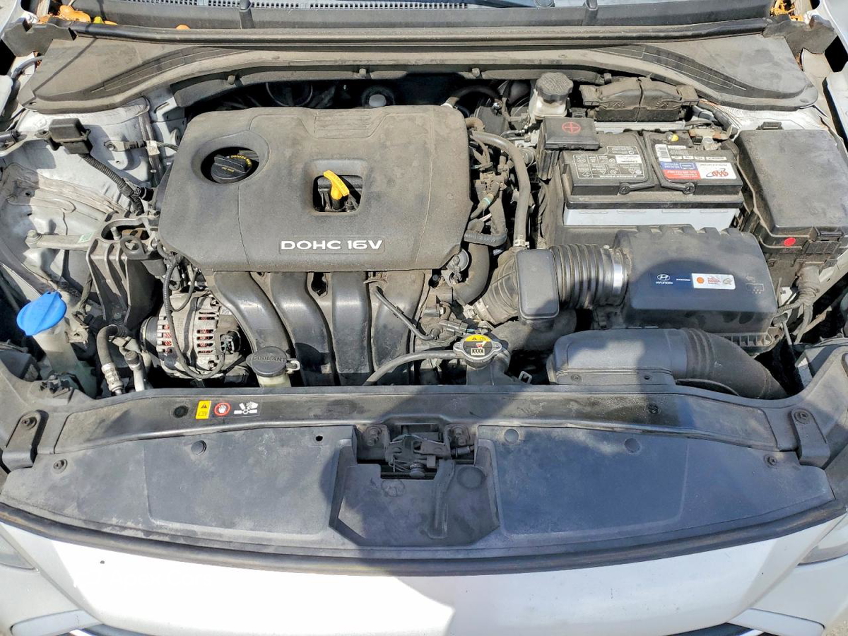 Hyundai Elantra 2018