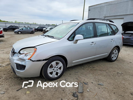2009 Kia Rondo - Image 1 of 5