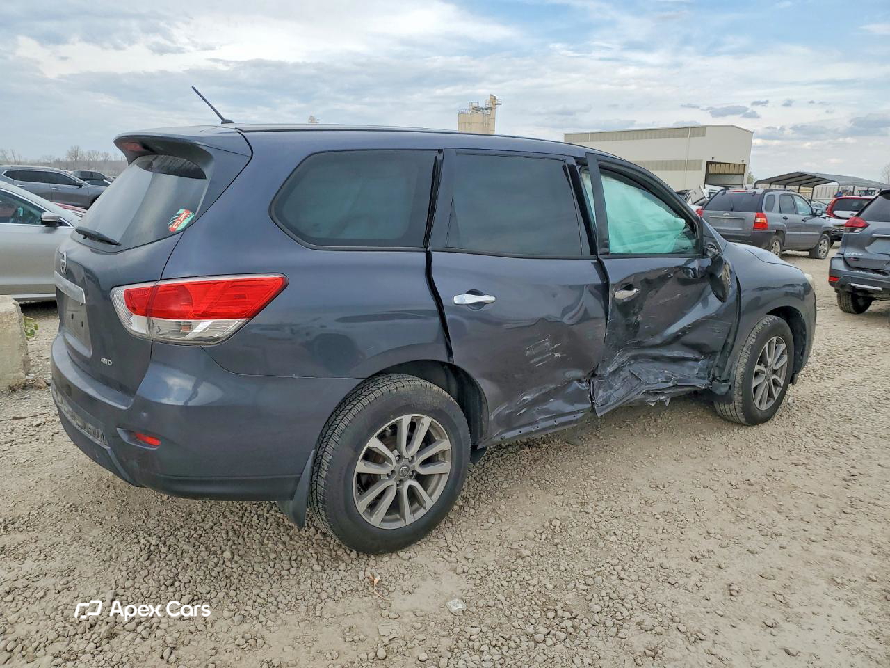 Nissan Pathfinder 2014