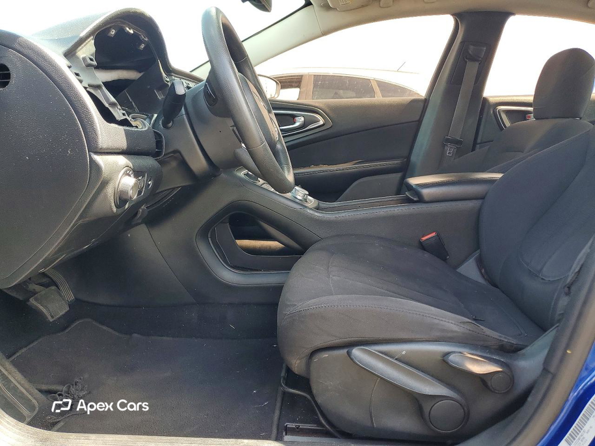 Chrysler 200 2015