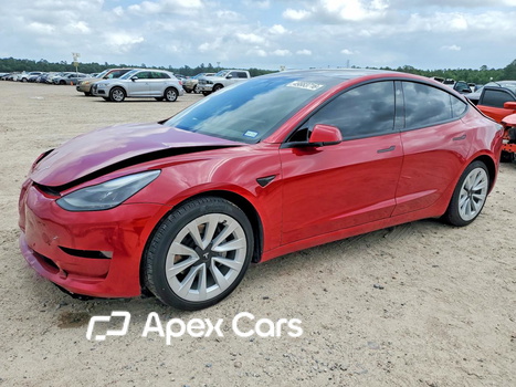 Tesla Model 3 2021 - Image 1 of 13