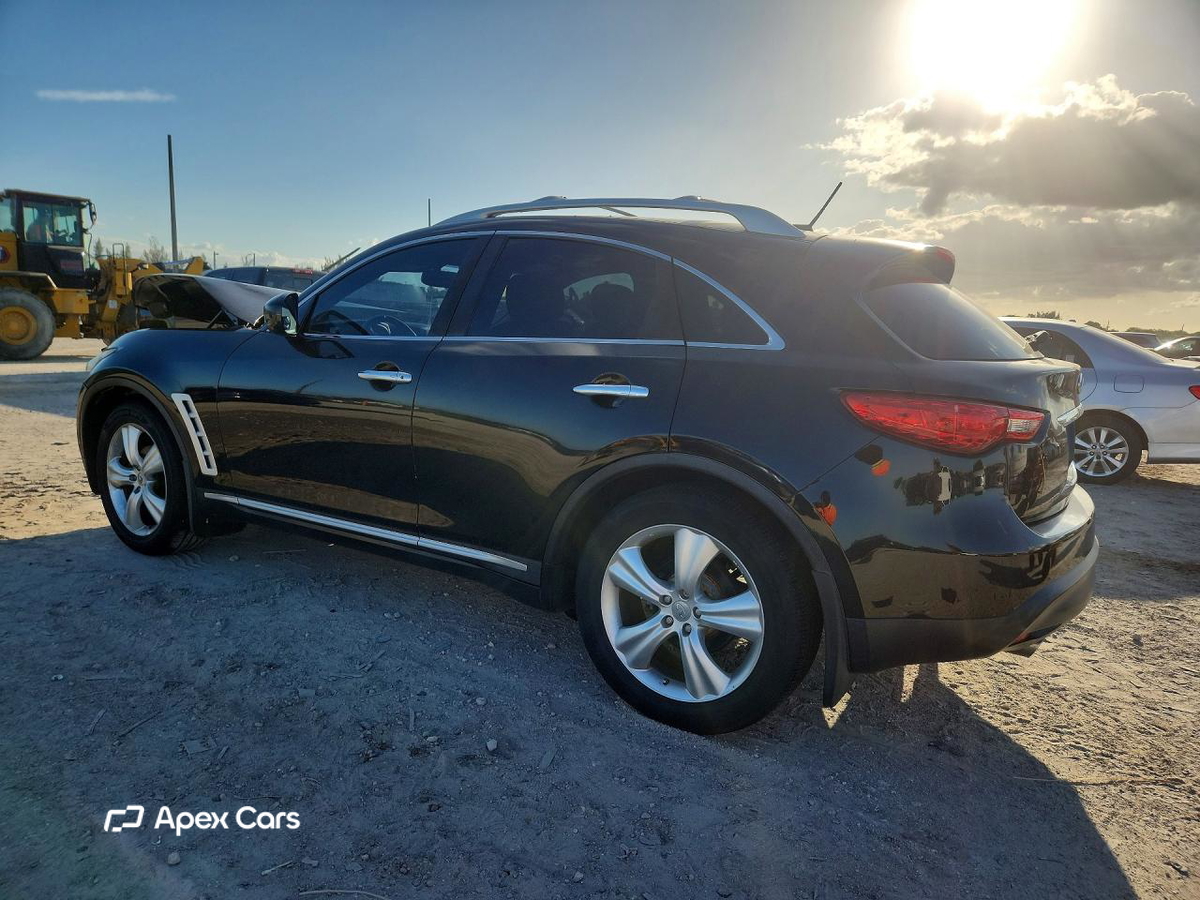 Infiniti FX 2010