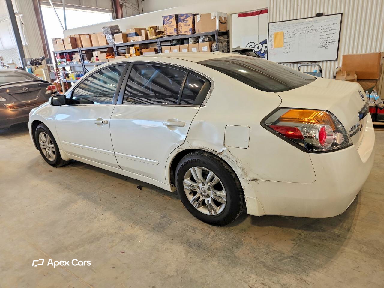 Nissan Altima 2011