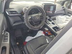 Toyota Sienna 2024