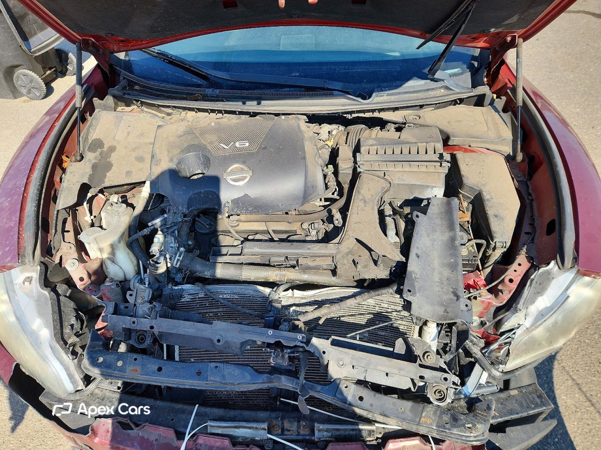Nissan Maxima 2011