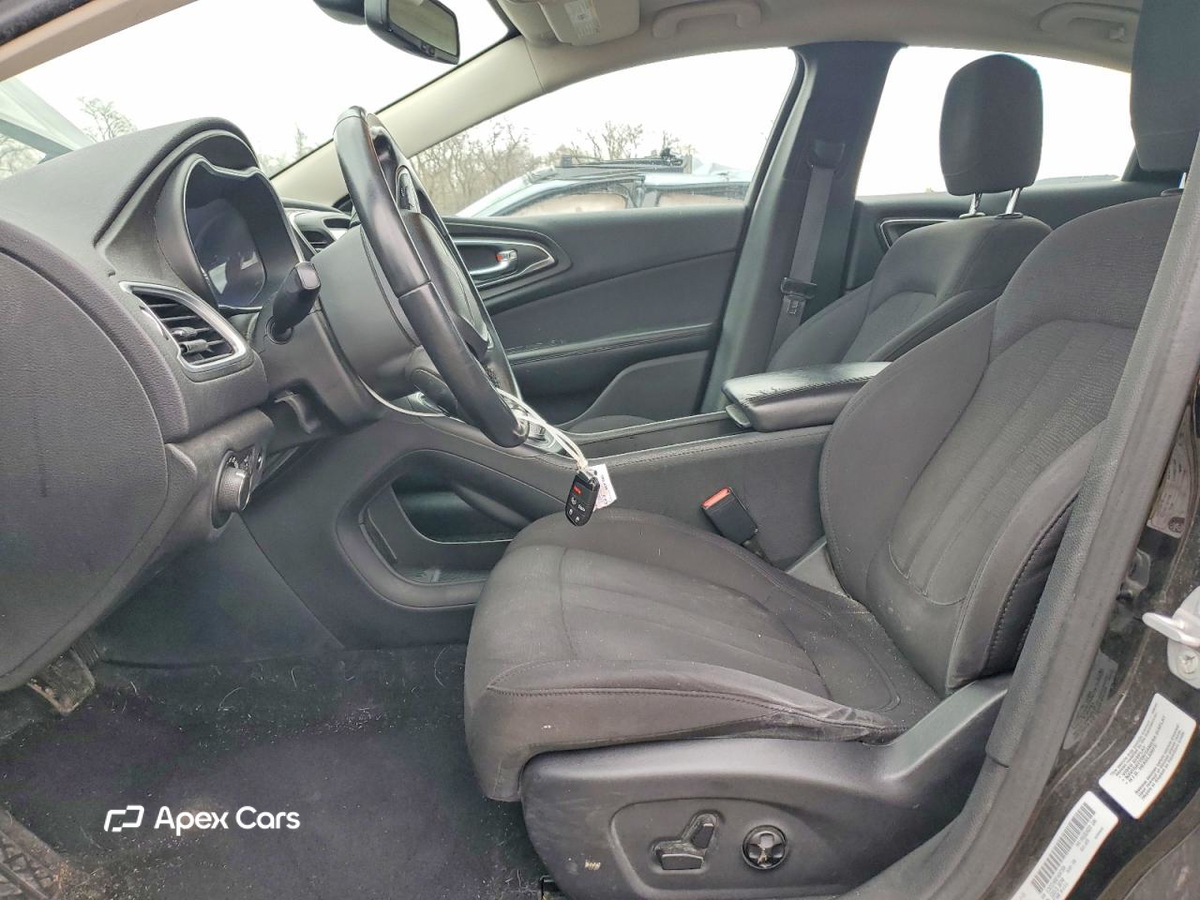 Chrysler 200 2015