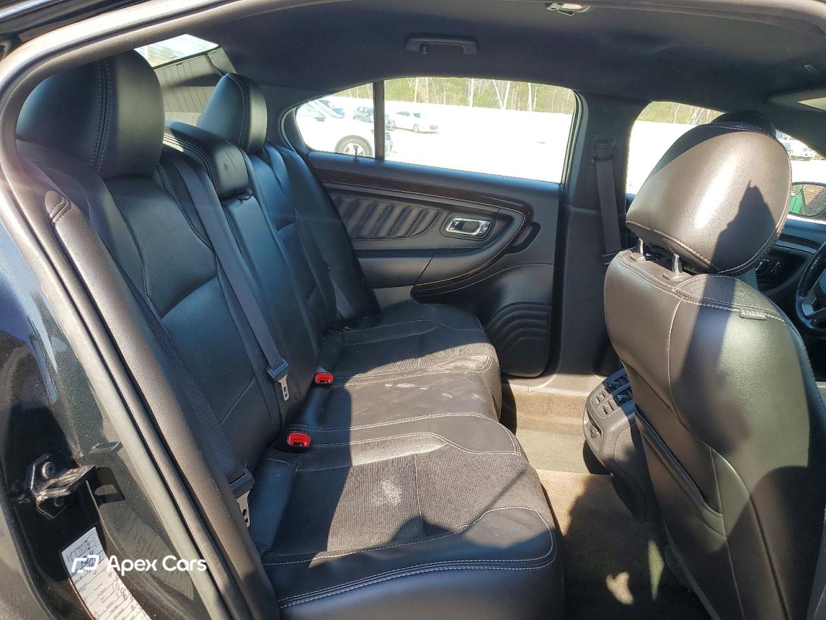 Ford Taurus 2014