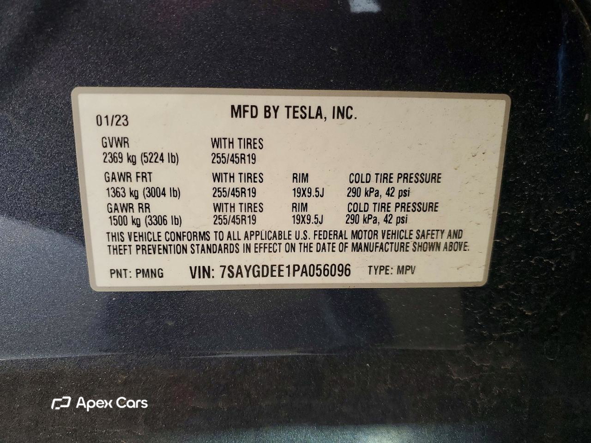 Tesla Model Y 2023