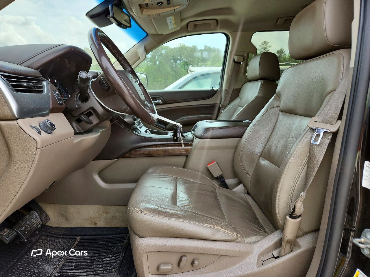 Chevrolet Suburban 2015