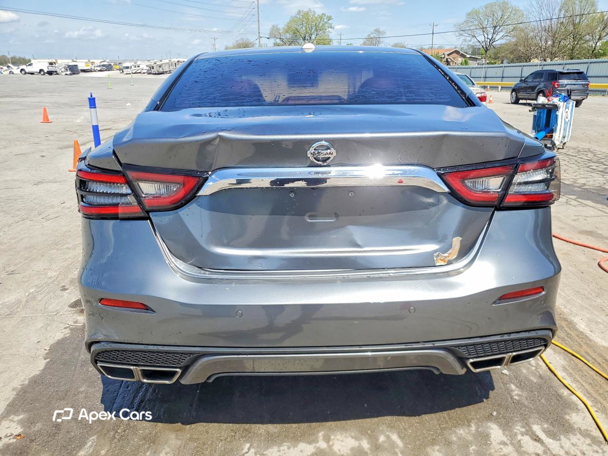 Nissan Maxima 2020