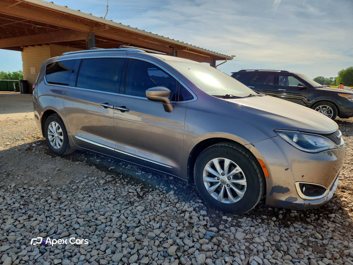 Chrysler Pacifica 2018