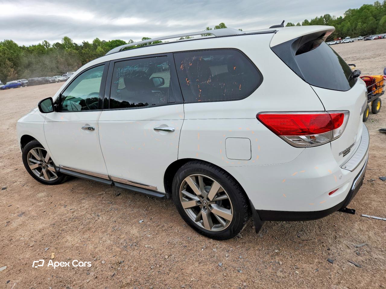 Nissan Pathfinder 2013