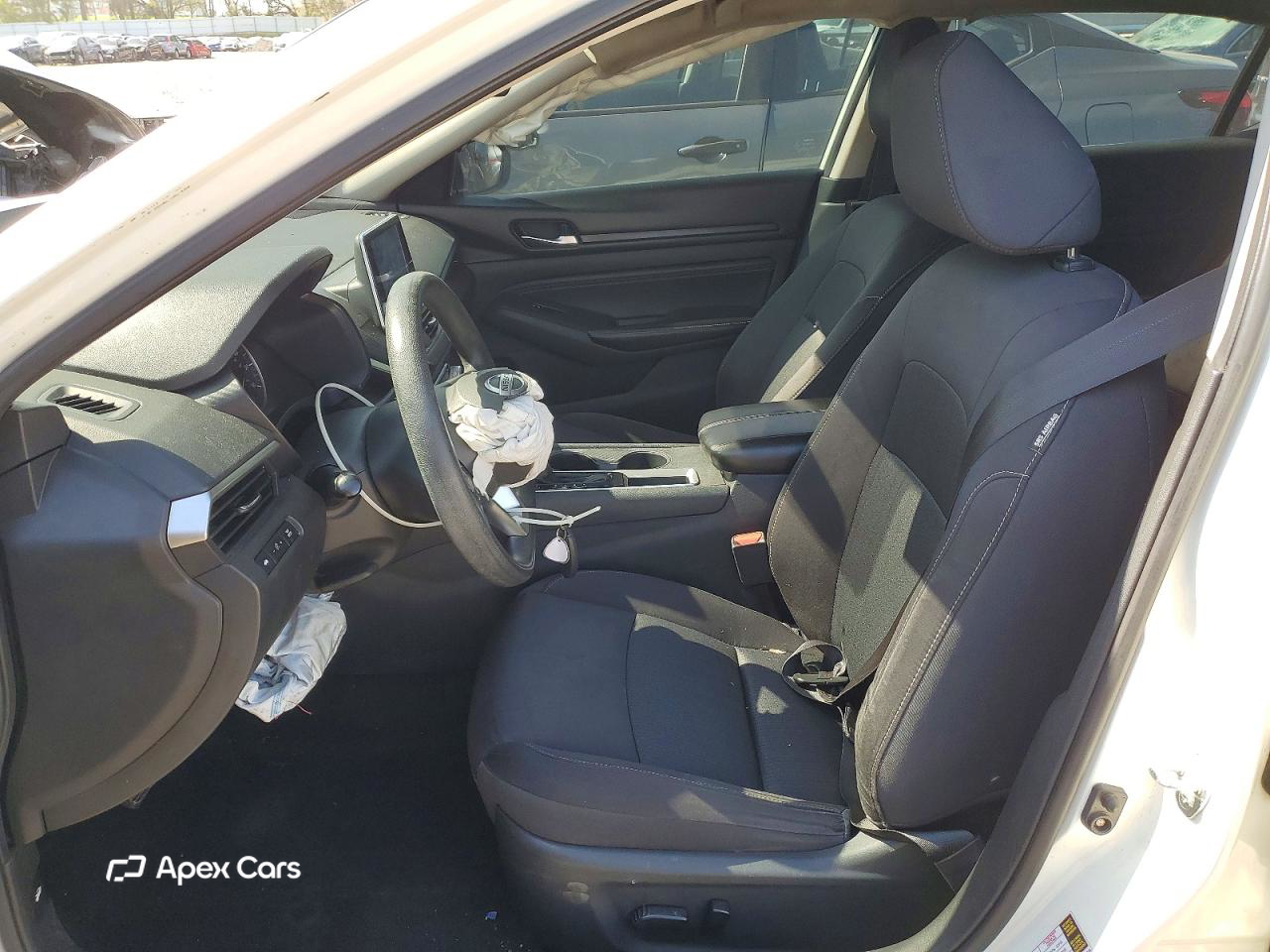 Nissan Altima 2020