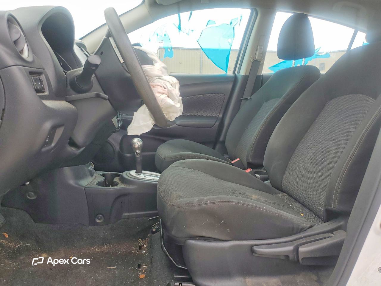 Nissan Versa 2019